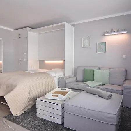 Andreas-dirks-strasse 7, Whg 8 *